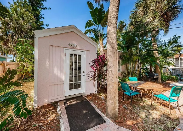 Lantana Cabana